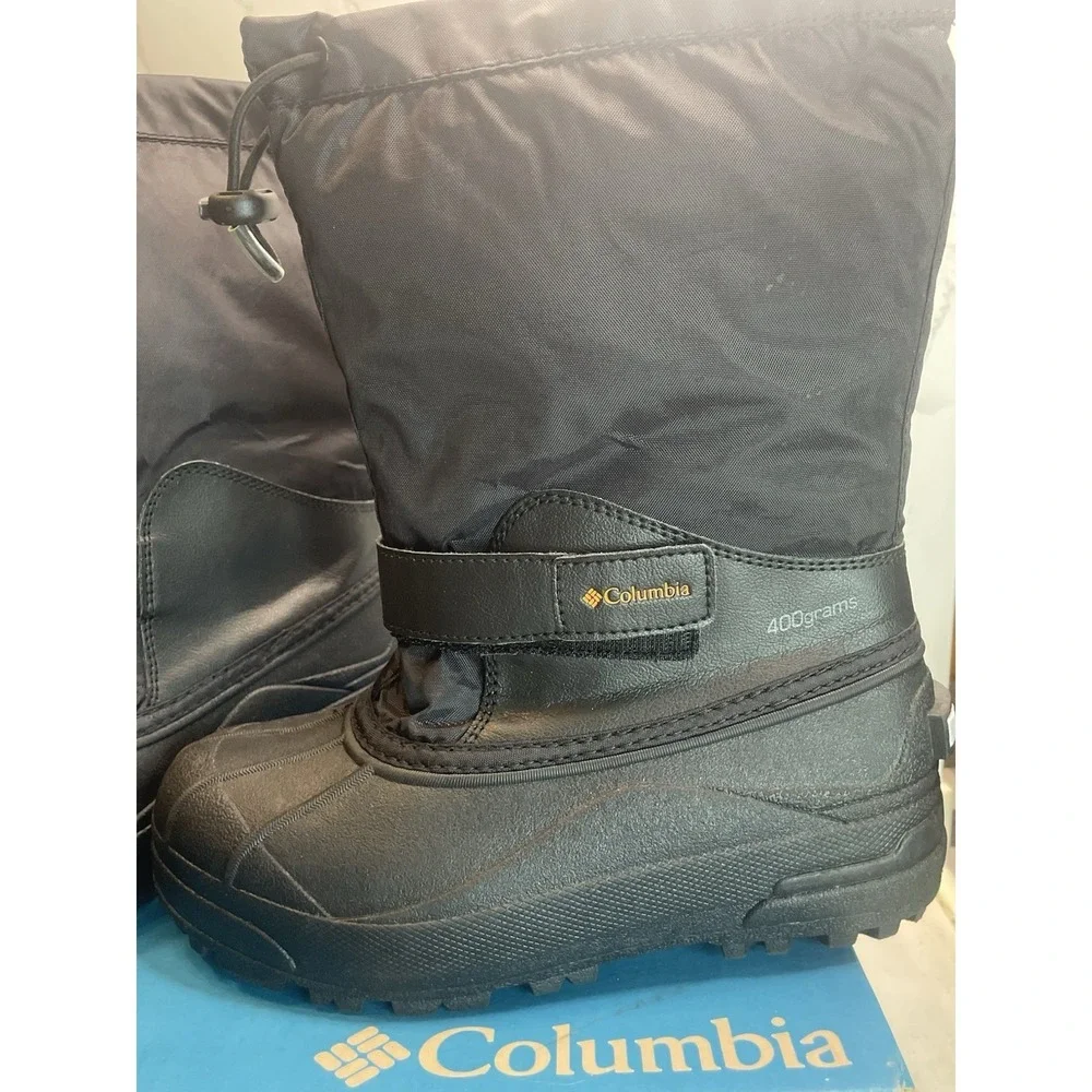 New Columbia Youth Size 4 Powerbug Forty